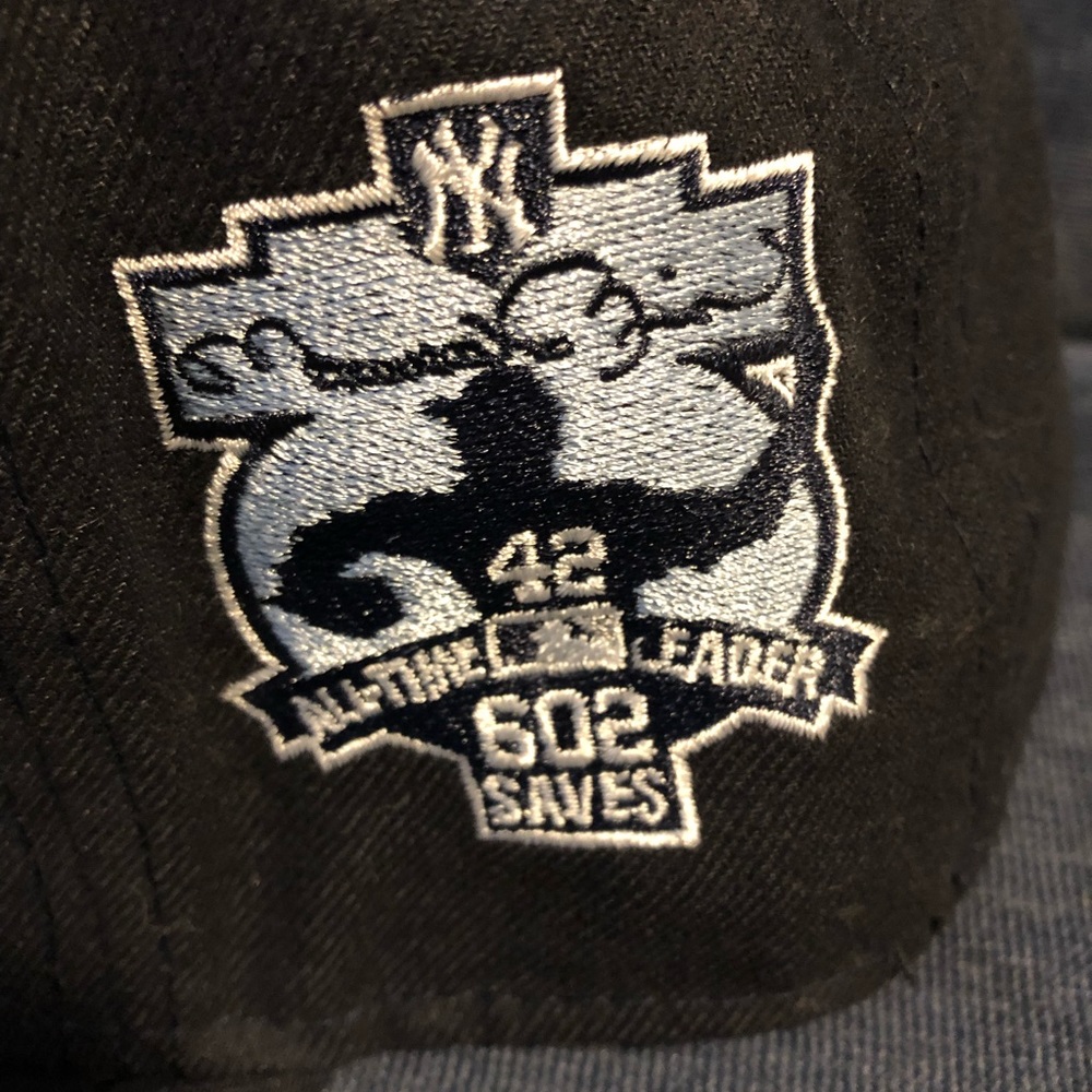 New York Yankees Authentic 7 3/8 Mariano Rivera